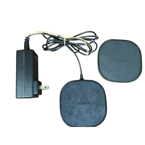 Mophie Wireless Charging Pad Fast Rubber Charge Cell Phone Black Set of 2 Wall M - Picture 1 of 10